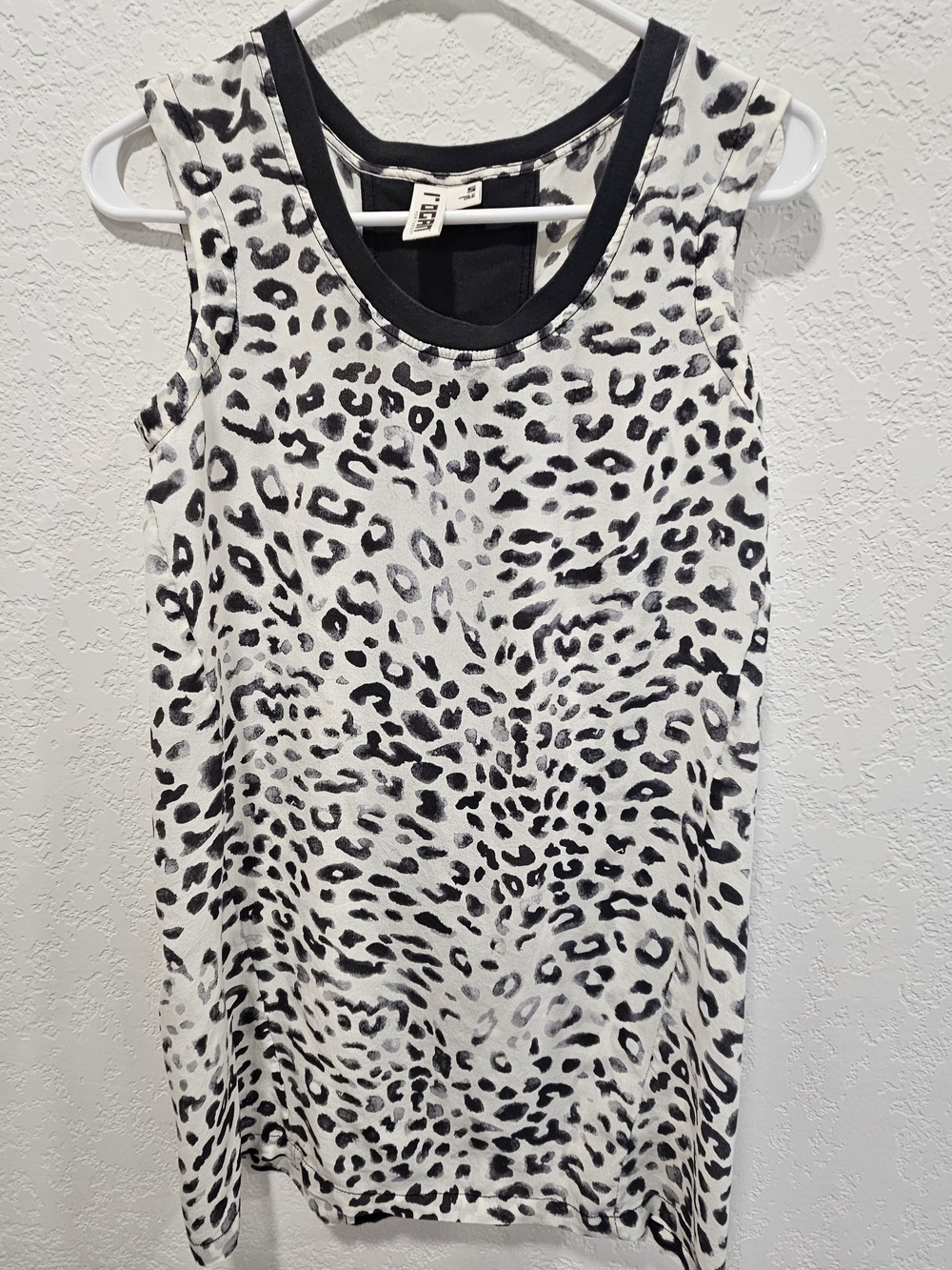 Sleeveless Silk Top With Black Cotton Neckline And Back Panel